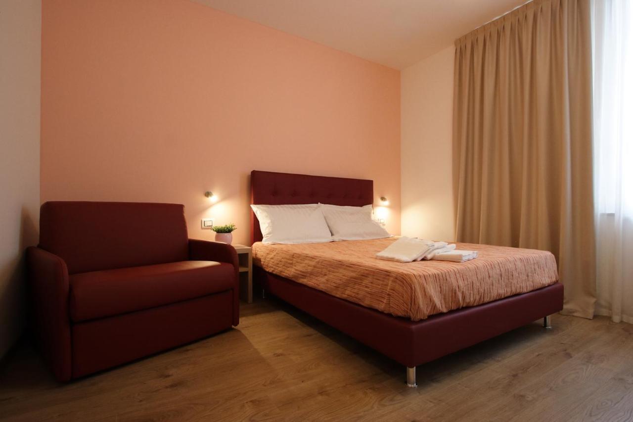 Residence Villa Frio Frio รองคี เด เลโจนารี ภายนอก รูปภาพ
